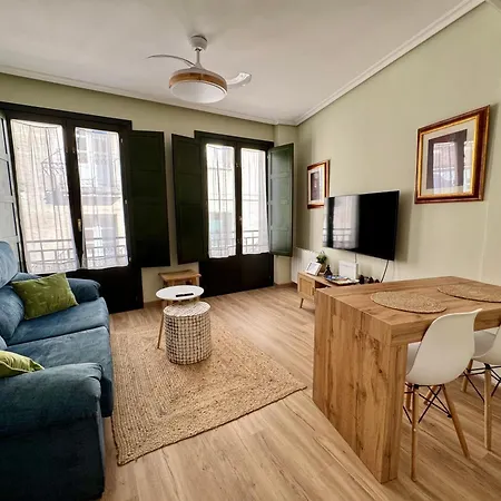 Bulebule - Acogedor Y Confortable En Pleno Centro Daire
